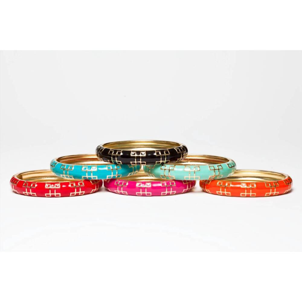 NEW AVENUE CHIC xo enamel bracelet in pink
